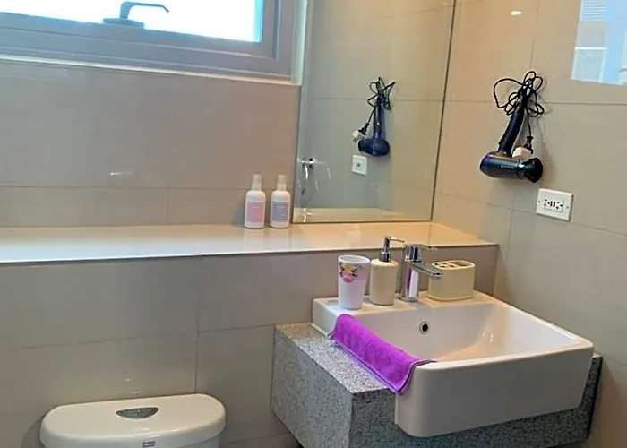 Le Maisse Executive 1br Opp Okada *